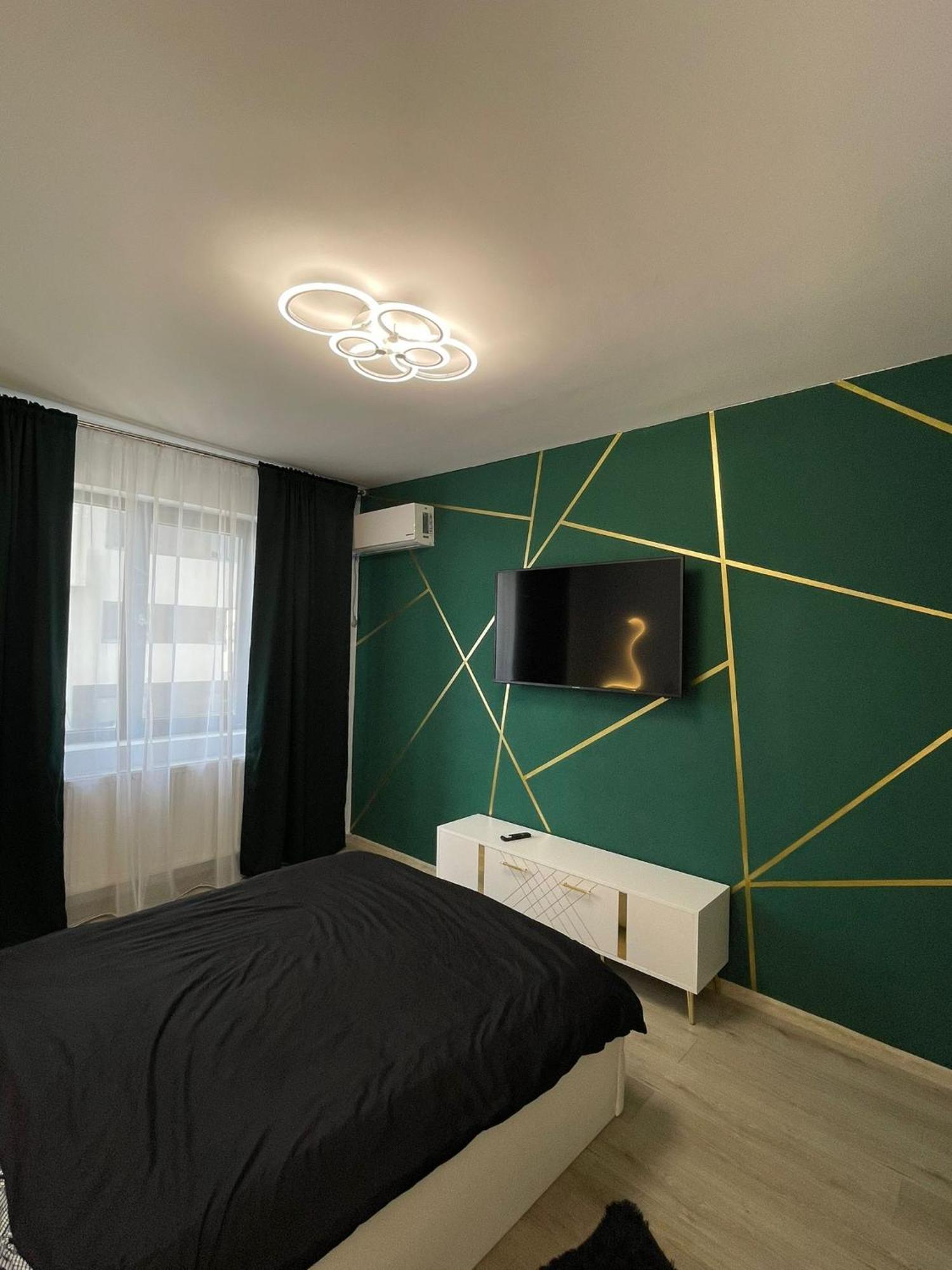 Golden Shades Chiajna Exterior foto